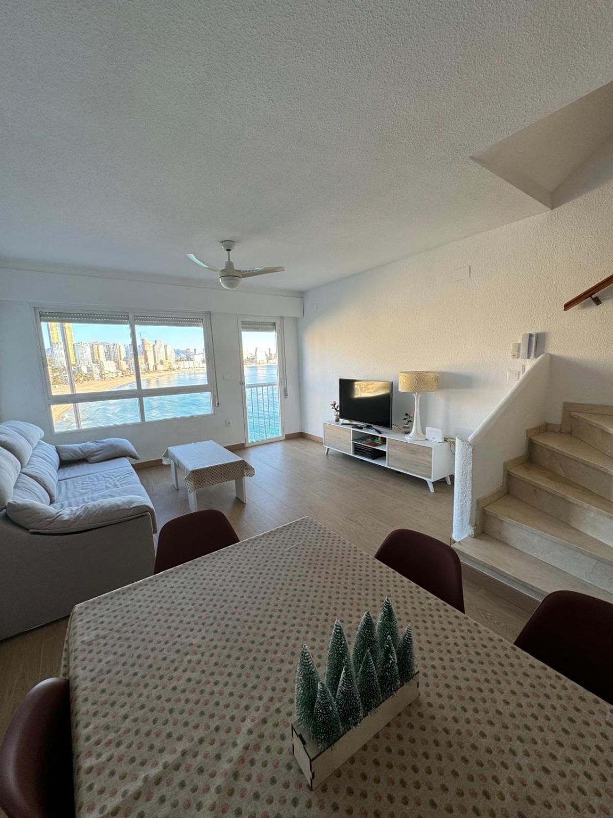 Bonito Triplex Con Increibles Vistas Villa Benidorm Exterior photo